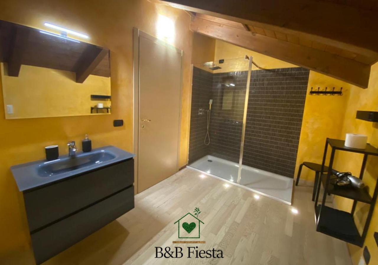 Villa Fiesta Oggiono Екстер'єр фото
